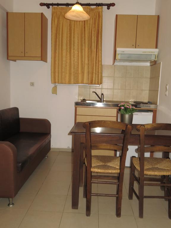 Frosso'S Apartments Kokkini Hani Ngoại thất bức ảnh