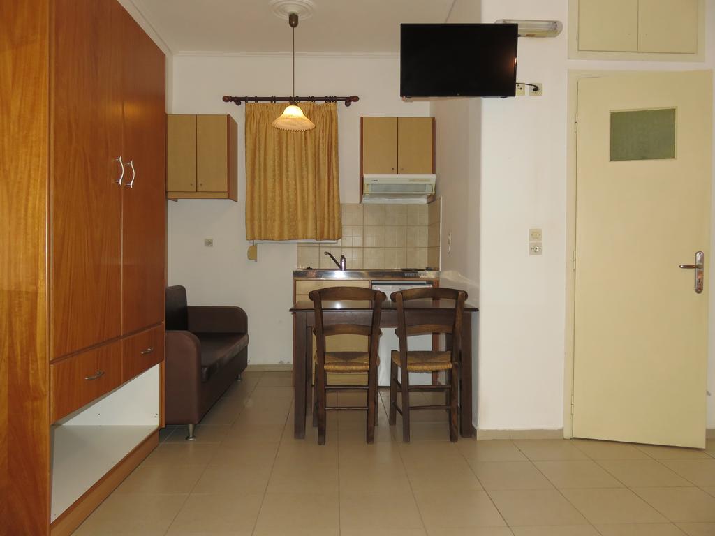 Frosso'S Apartments Kokkini Hani Ngoại thất bức ảnh