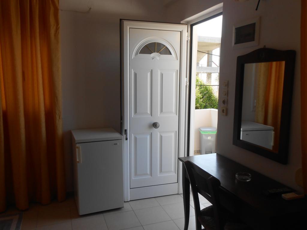Frosso'S Apartments Kokkini Hani Ngoại thất bức ảnh